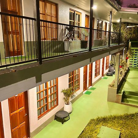 Tupa Hotel Iguazu Puerto Iguazu Exterior photo
